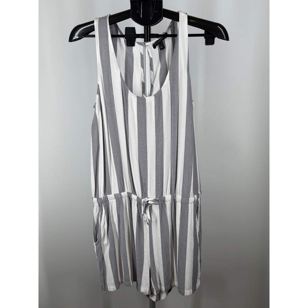 Banana Republic Women Gray White Striped Sleeveless‎ Romper Size L Pockets Rayon